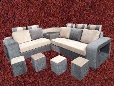 Square handle sofa