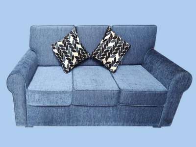 Visiter Handle Sofa